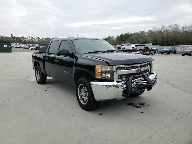 2012 Chevrolet Silverado - Image 13