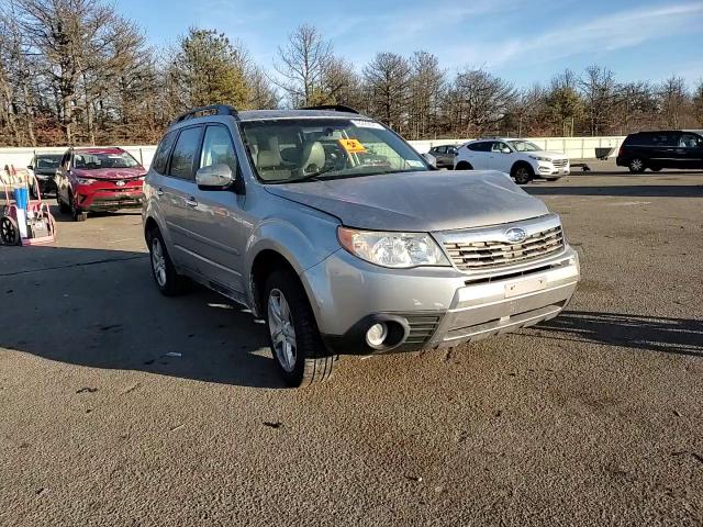 2009 Subaru Forester - Image 11
