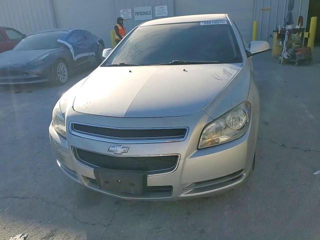 2011 Chevrolet Malibu - Image 11