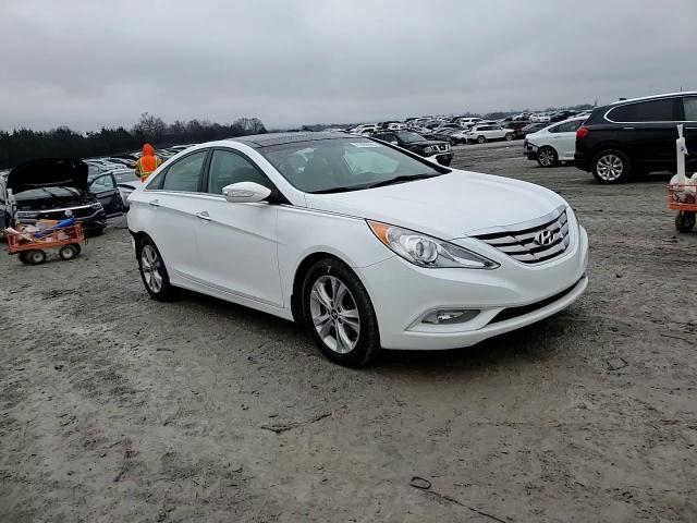 2013 Hyundai Sonata - Image 10