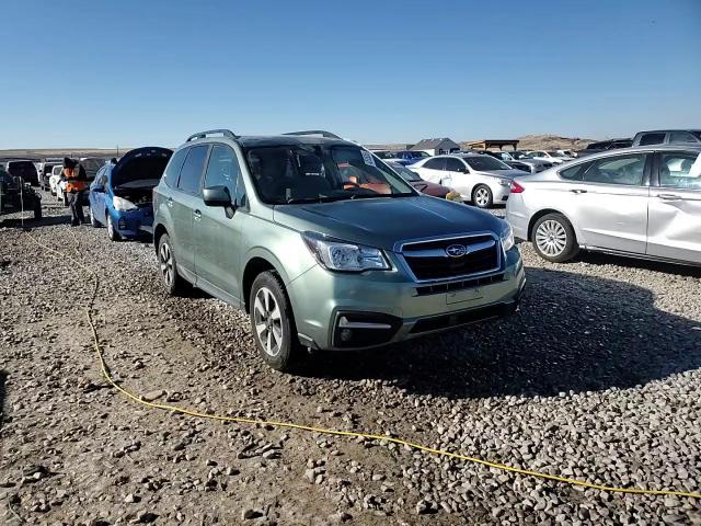 2017 Subaru Forester - Image 13