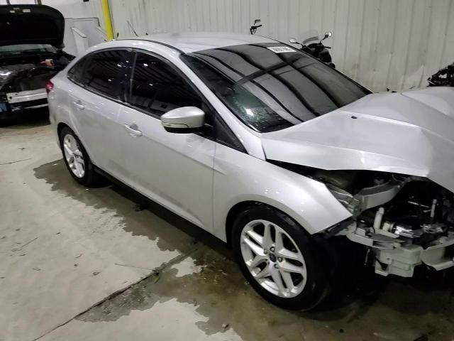 2016 Ford Focus - Image 14