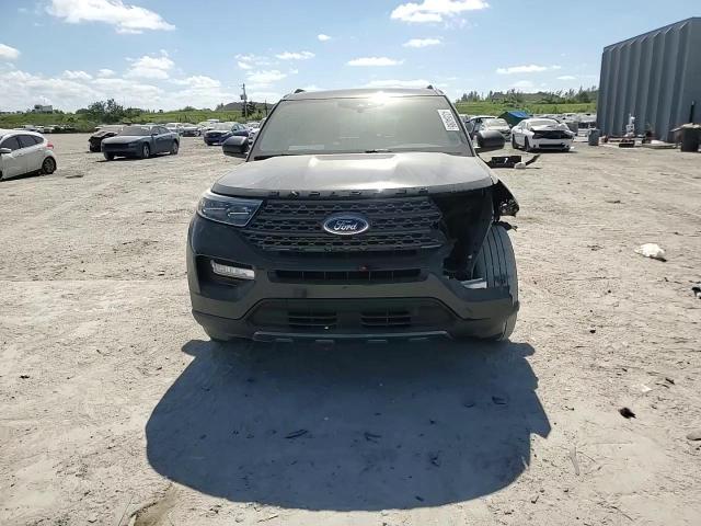 2021 Ford Explorer - Image 11