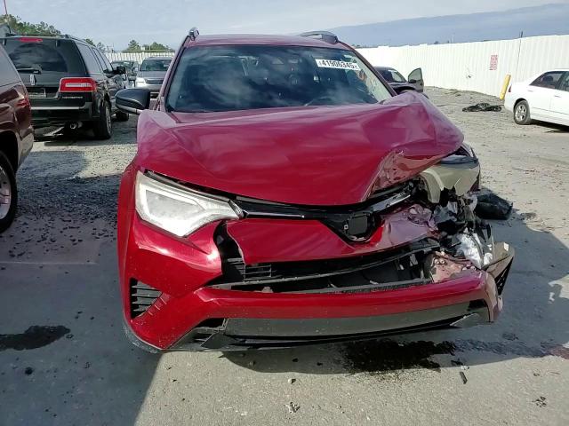 2018 Toyota RAV 4 - Image 11