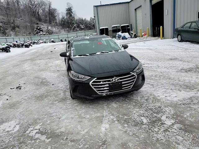 2017 Hyundai Elantra - Image 11