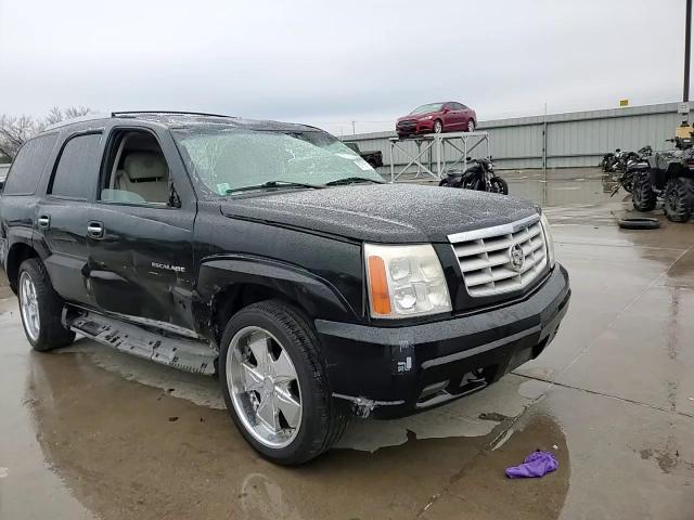2002 Cadillac Escalade - Image 12
