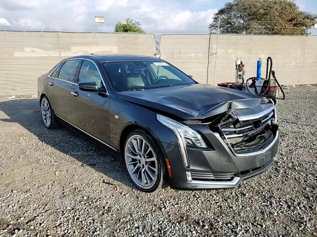 2017 Cadillac CT6 - Image 10