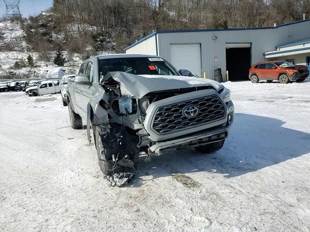 2020 Toyota Tacoma - Image 13
