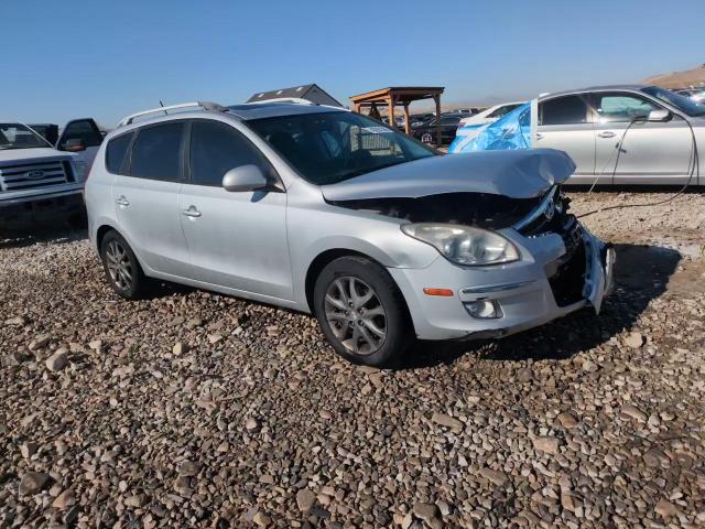 2012 Hyundai Elantra - Image 13