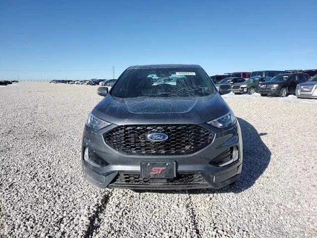 2021 Ford Edge - Image 11