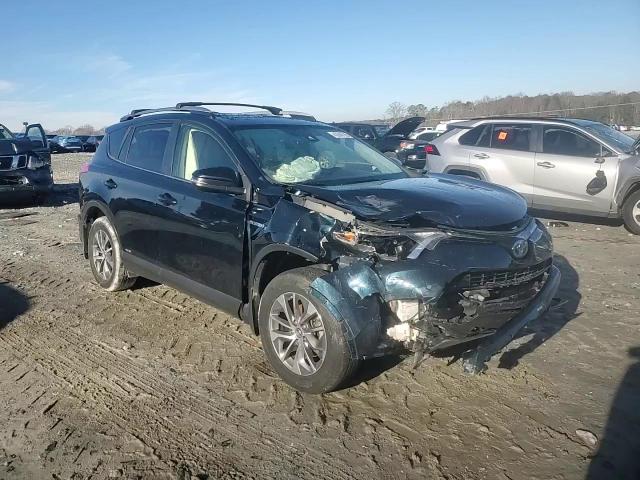 2018 Toyota RAV 4 - Image 12