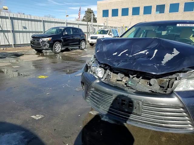 2017 Toyota Camry - Image 13