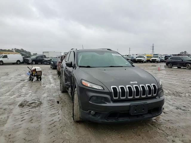 2015 Jeep Grand Cherokee - Image 12