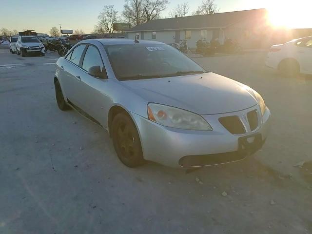 2008 Pontiac G6 - Image 11