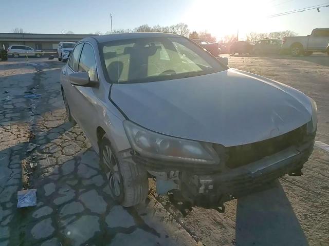 2013 Honda Accord - Image 10