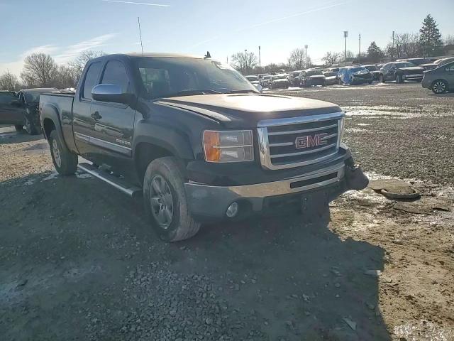 2013 GMC Sierra - Image 11