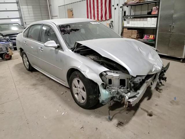 2011 Chevrolet Impala - Image 10