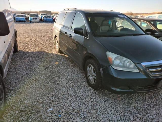 2005 Honda Odyssey - Image 10