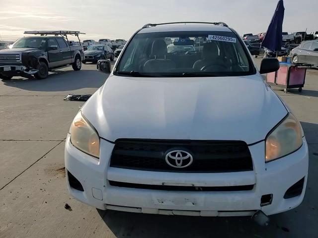 2010 Toyota RAV 4 - Image 12