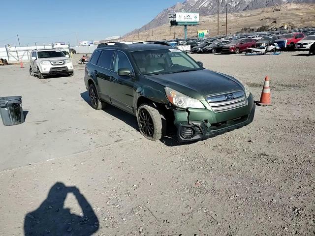 2013 Subaru Outback - Image 12
