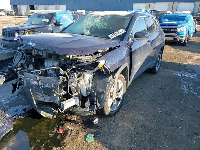 2018 Jeep Compass - Image 12