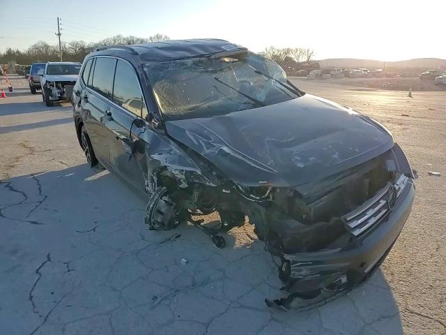 2019 Volkswagen Tiguan - Image 12