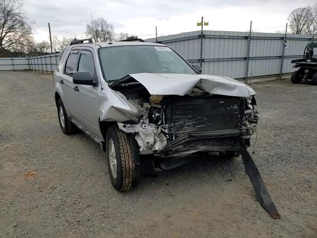 2010 Ford Escape - Image 12