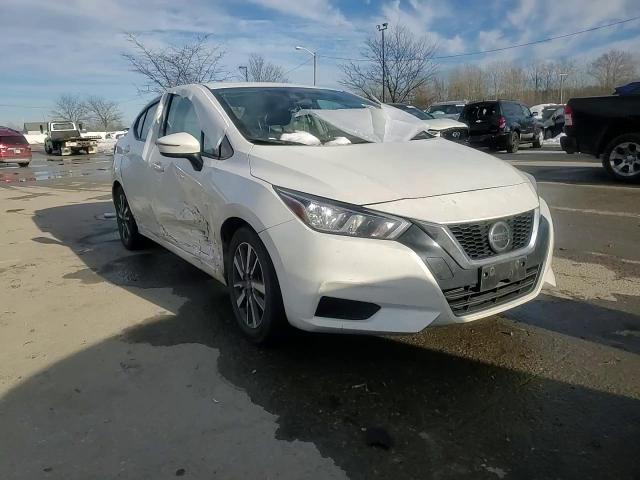 2021 Nissan Versa - Image 11