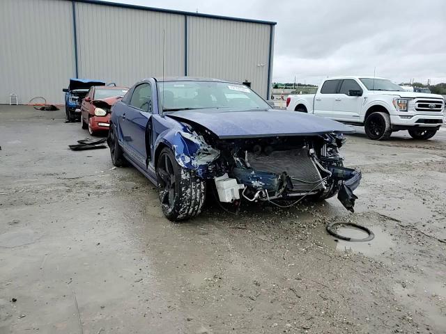 2005 Ford Mustang - Image 10