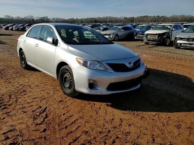 2011 Toyota Corolla - Image 11