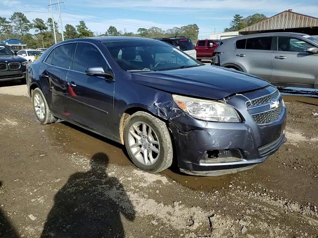 2013 Chevrolet Malibu - Image 11