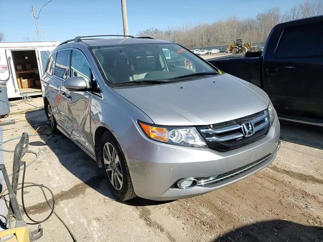 2016 Honda Odyssey - Image 14