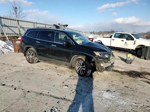 2017 Honda Pilot - Image 15