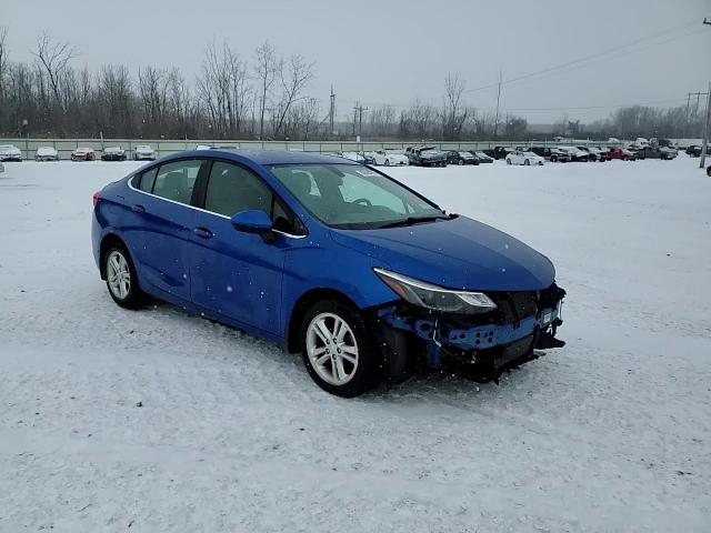 2017 Chevrolet Cruze - Image 14