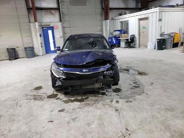 2018 Kia Optima - Image 13