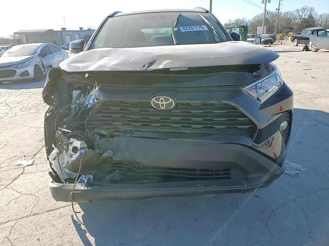 2020 Toyota RAV 4 - Image 11