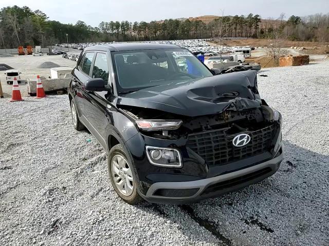 2021 Hyundai Venue - Image 11