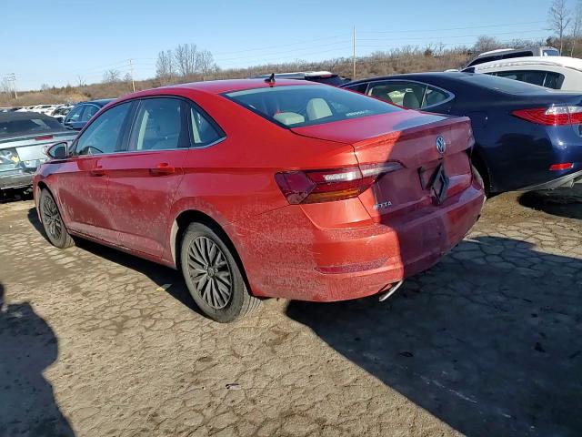 2019 Volkswagen Jetta - Image 11