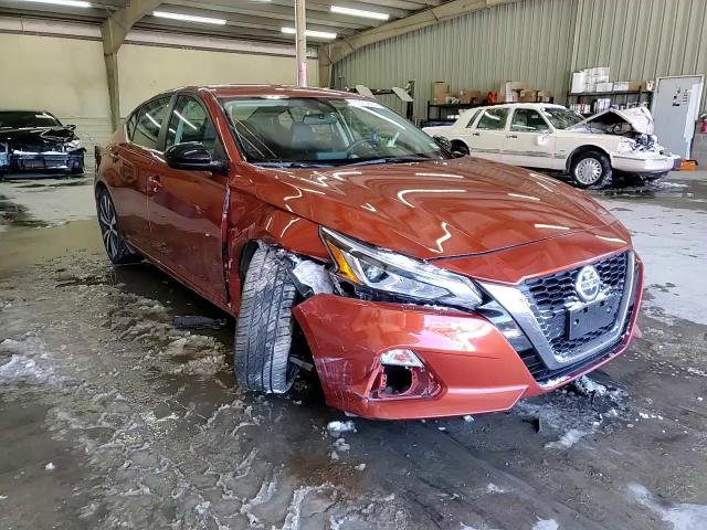 2020 Nissan Altima - Image 11