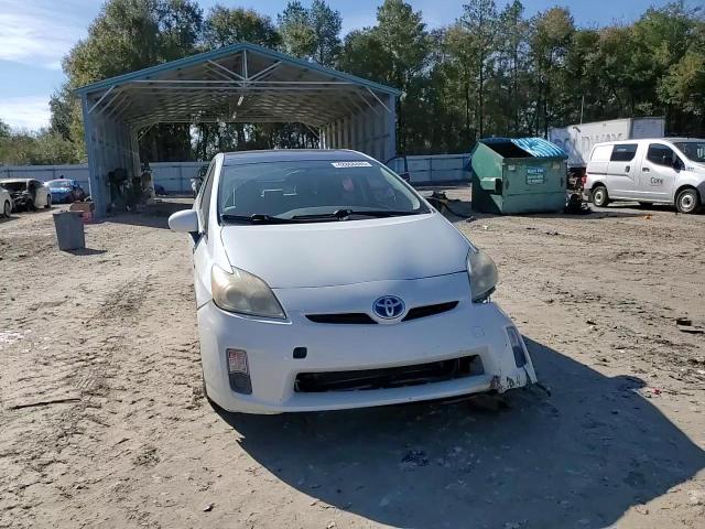 2010 Toyota Prius - Image 13