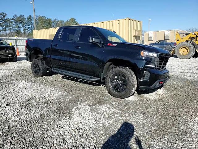 2021 Chevrolet Silverado - Image 13