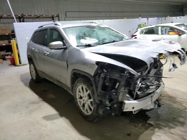 2016 Jeep Grand Cherokee - Image 11