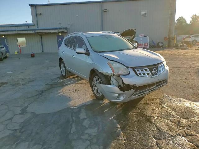 2013 Nissan Rogue - Image 14