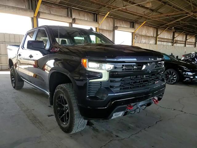 2023 Chevrolet Silverado - Image 11
