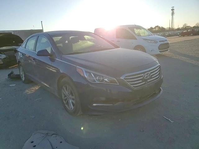 2015 Hyundai Sonata - Image 11