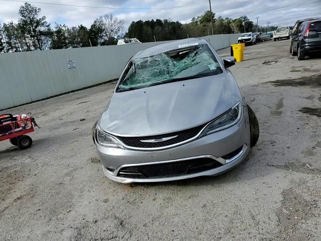 2015 Chrysler 200 - Image 11