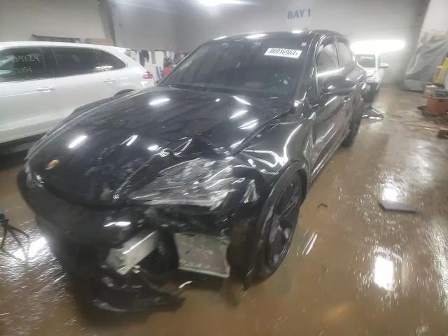 2019 Porsche Cayenne - Image 13