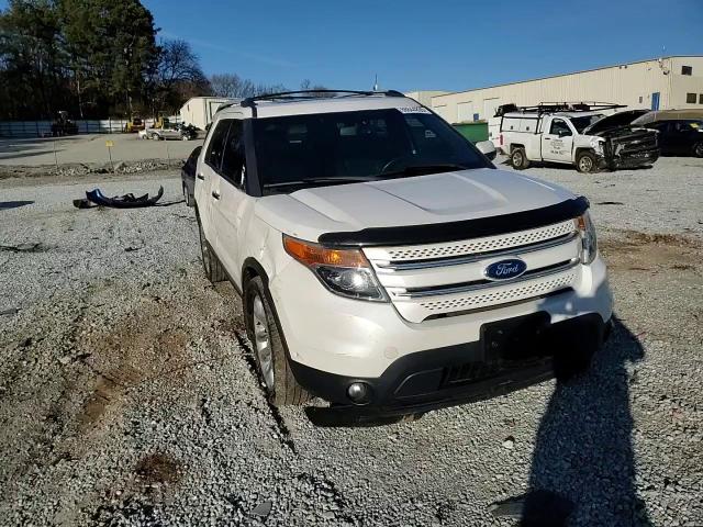 2011 Ford Explorer - Image 11