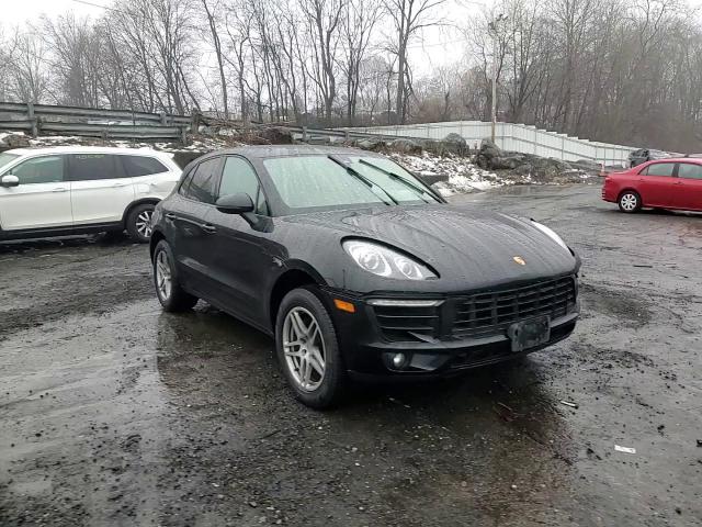 2018 Porsche Macan - Image 11