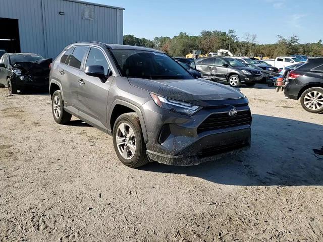 2022 Toyota RAV 4 - Image 14